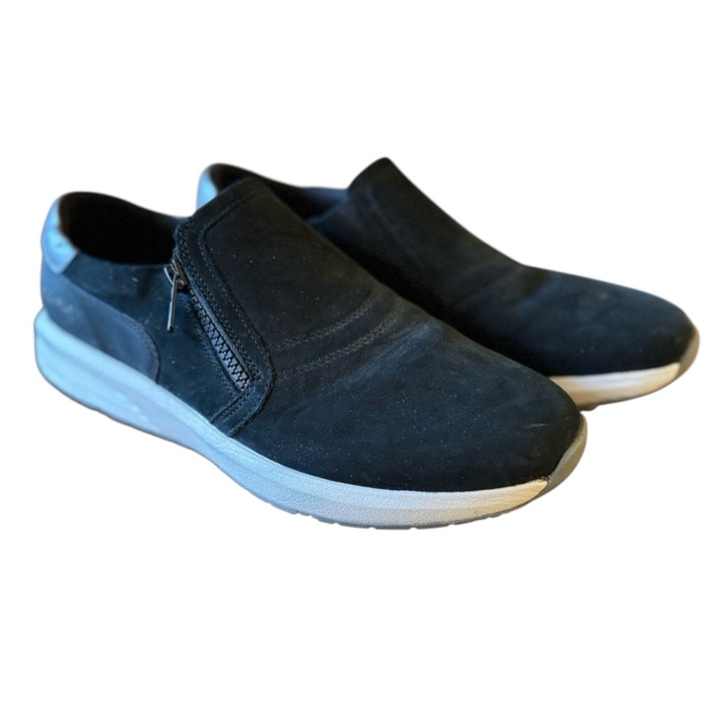 Rockport Prowalker Woman’s Black Slip-On Sneakers Size 9.5